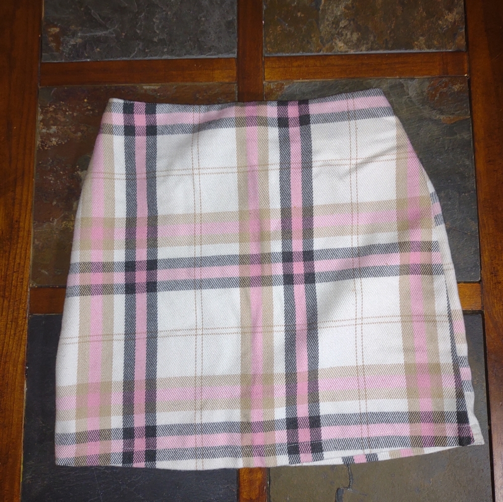 Girls skirt. Sz lg  10 - 12.